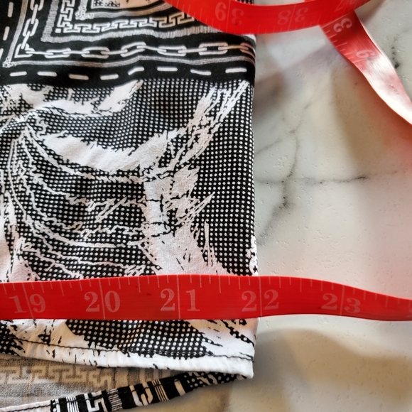 GUESS Men's Short Sleeve Tropical Print Shirt size L - Picture 9 of 15